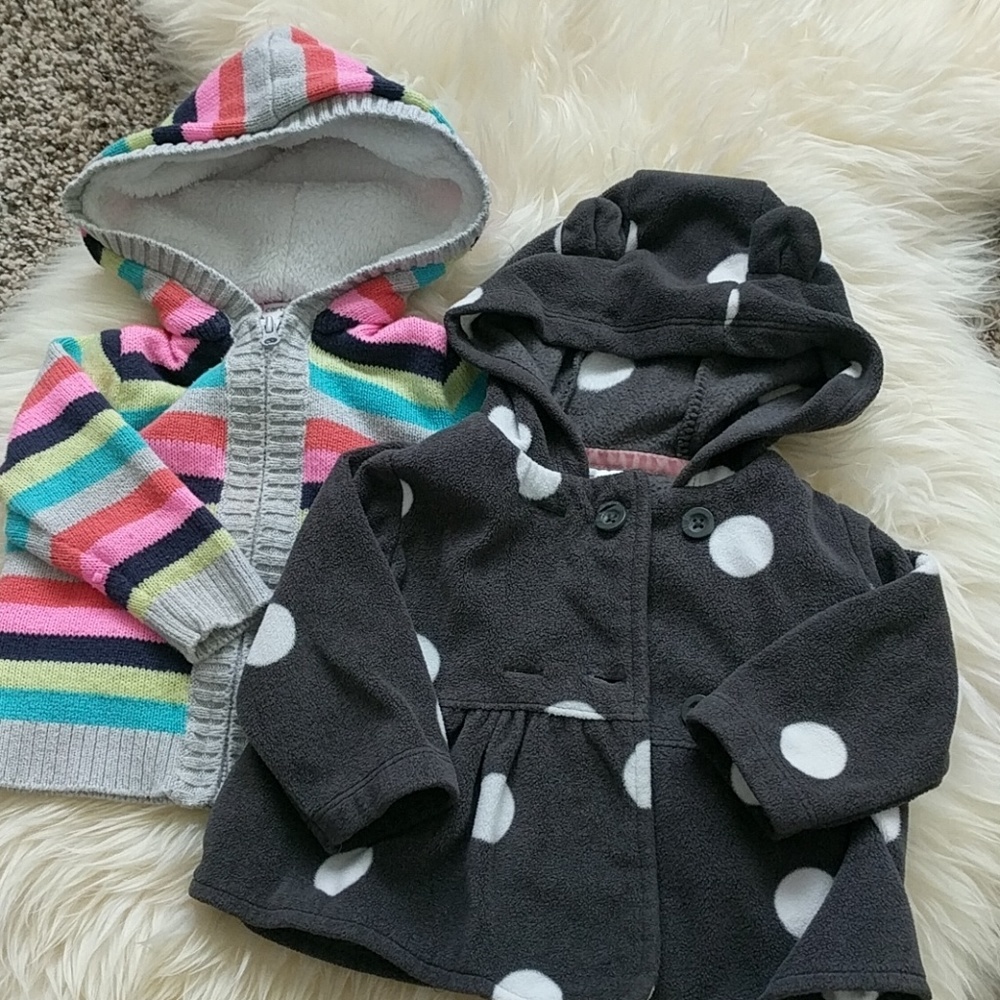 (2) Carter's girls hooded jackets